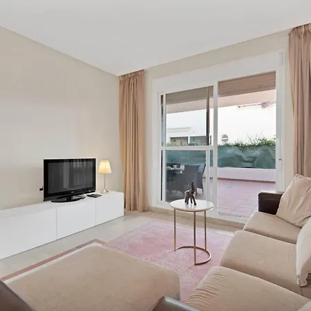Con Enorme Terraza En Complejo Con Piscina En Nueva Andalucia - Lorcrimar Appartement