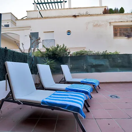 Con Enorme Terraza En Complejo Con Piscina En Nueva Andalucia - Lorcrimar Marbella